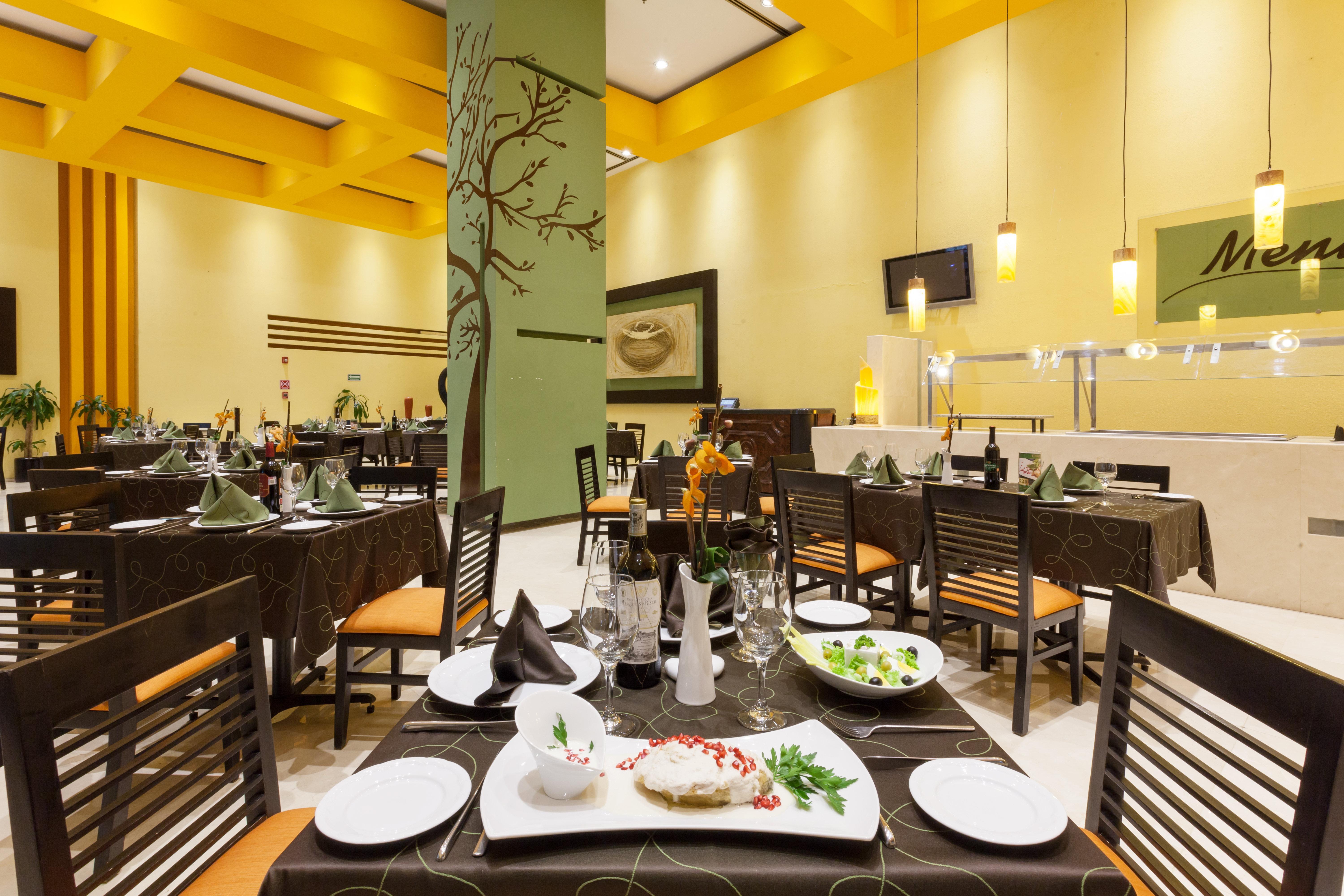 Holiday Inn Puebla Finsa By Ihg Exterior photo