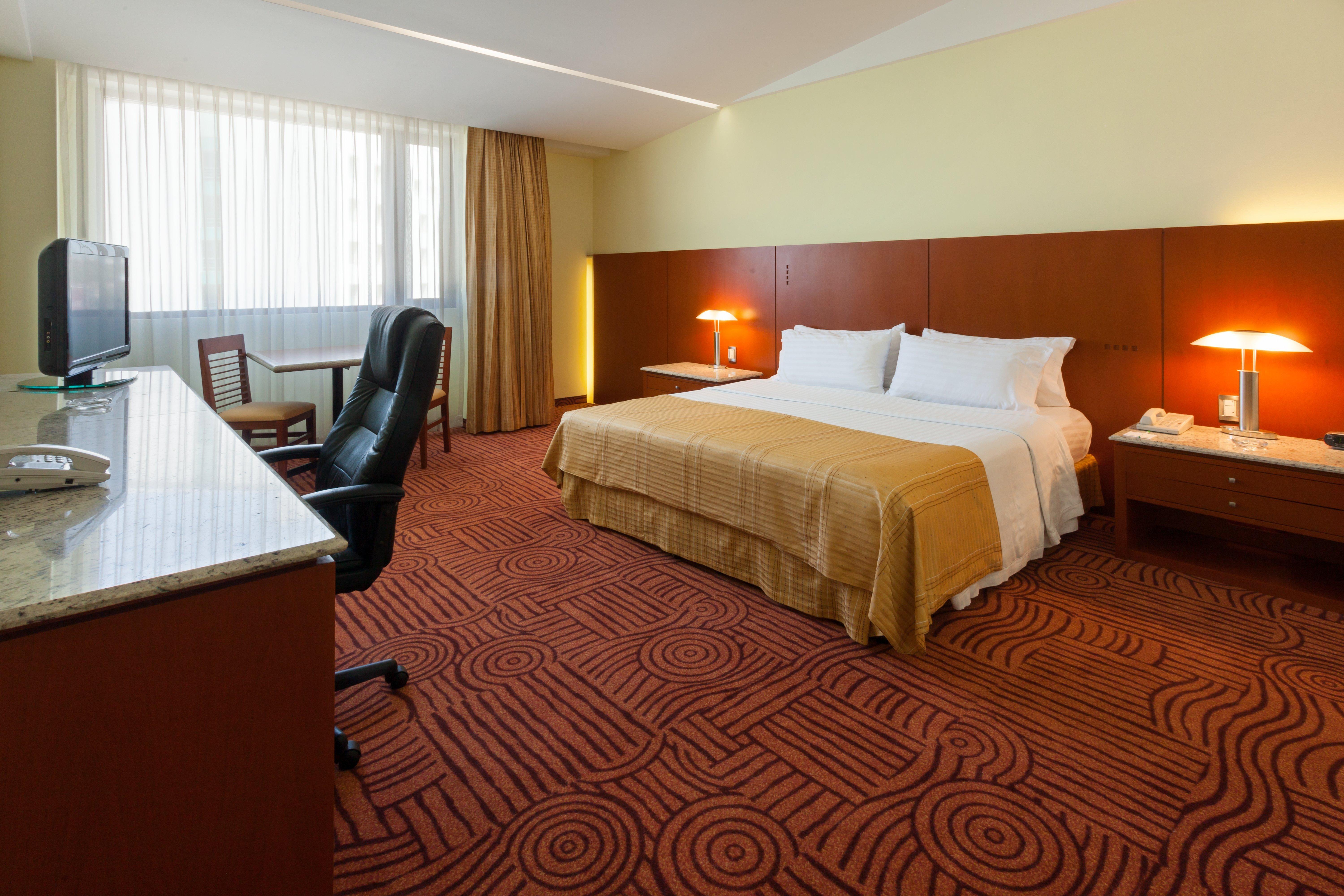 Holiday Inn Puebla Finsa By Ihg Exterior photo