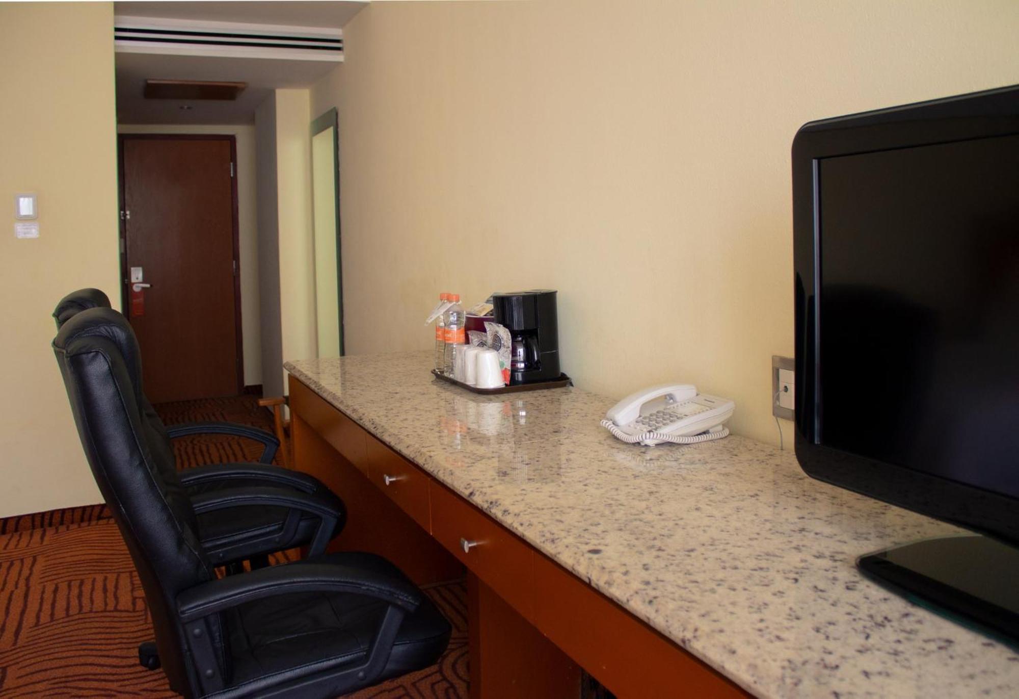 Holiday Inn Puebla Finsa By Ihg Exterior photo